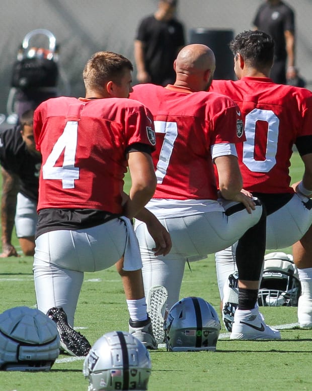 quarterbacks (7)